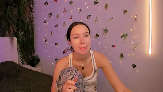Snapshot of Black_Jenny chatting on 07-21-26, 08:38 Black Jenny online show from 07-21-26, 08:38