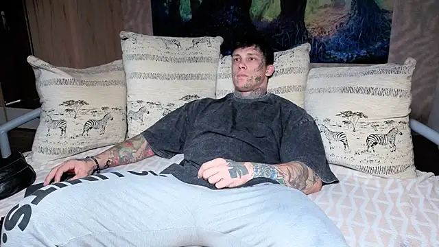 Anubisgods online show from 10-15-25, 05:40