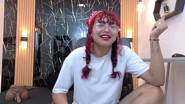 Snapshot of SamanthaFox_8 chatting on 06-28-26, 12:00 SamanthaFox 8 online show from 06-28-26, 12:00