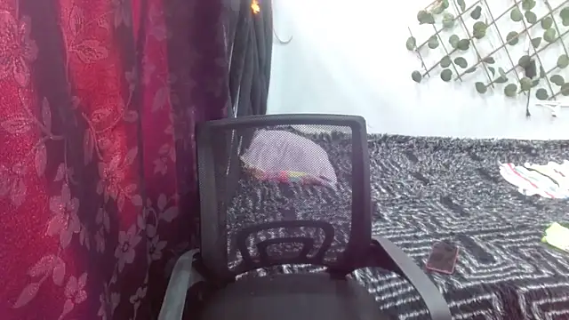 Melani ebony online show from 04-28-26, 01:38