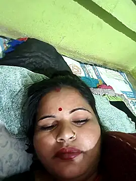 ALEXXA 143 online show from 10-29-25, 04:42