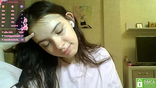 CeyaLier online show from 06-20-26, 10:23