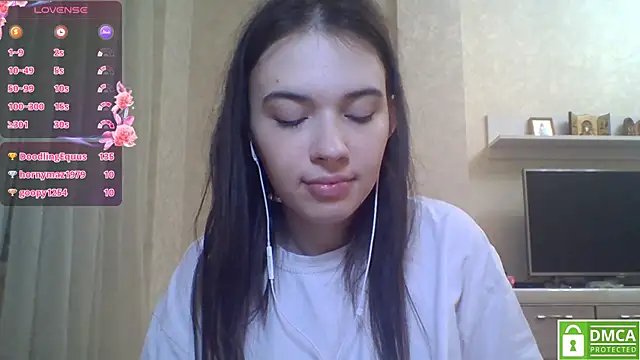 CeyaLier online show from 07-15-26, 10:48