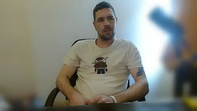 Snapshot of chibrax918 chatting on 03-24-26, 01:16 chibrax918 online show from 03-24-26, 01:16