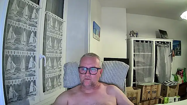 Snapshot of macdut67 chatting on 05-03-26, 11:22 macdut67 online show from 05-03-26, 11:22