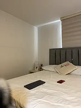 Isabella LaRue online show from 01-31-26, 08:40