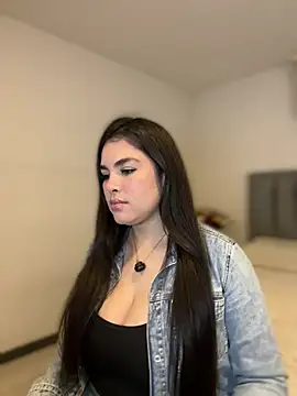 Isabella LaRue online show from 04-17-26, 12:02