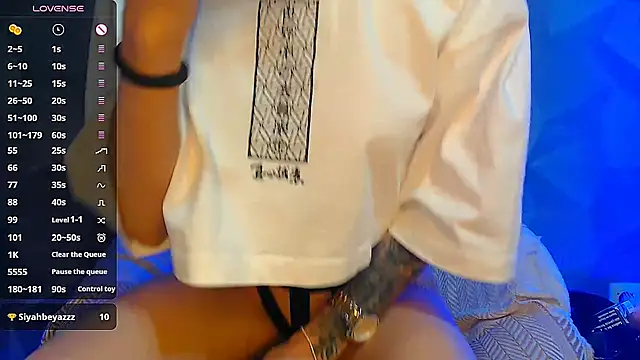 Horny beautyyy online show from 10-09-25, 06:17