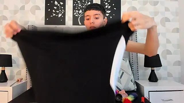 amely santana online show from 11-25-25, 07:36