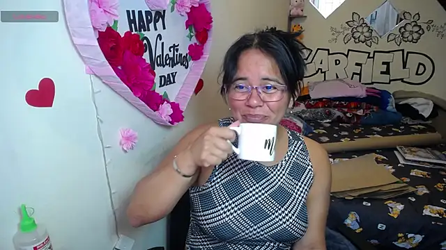 Miss  kendra  online show from 06-06-26, 03:39