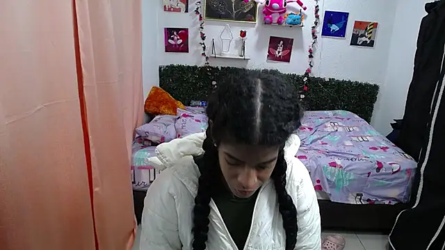 thianahorny online show from 04-16-26, 12:39