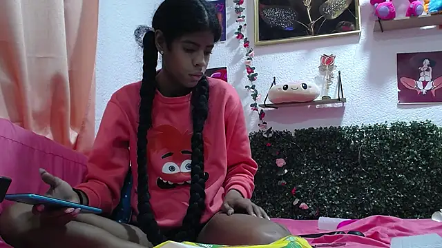 thianahorny online show from 04-24-26, 01:24