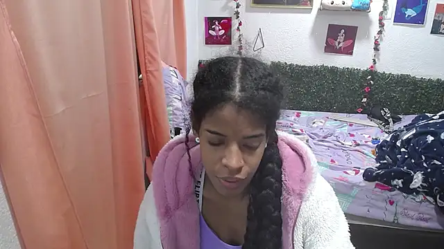thianahorny online show from 06-09-26, 01:01