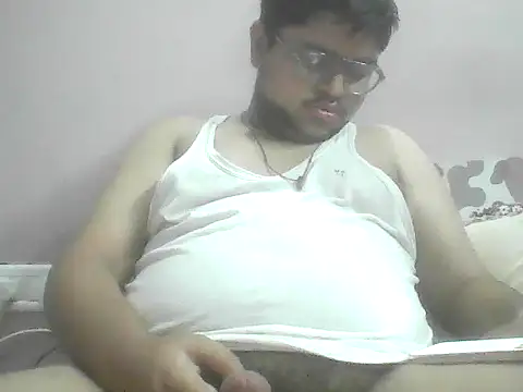 Snapshot of hotboy78624 chatting on 11-08-25, 01:55 hotboy78624 online show from 11-08-25, 01:55