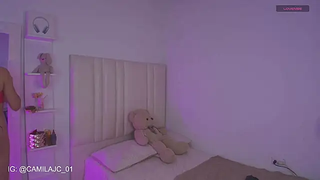 Snapshot of KIMMIE_01 chatting on 02-28-26, 03:57 KIMMIE 01 online show from 02-28-26, 03:57