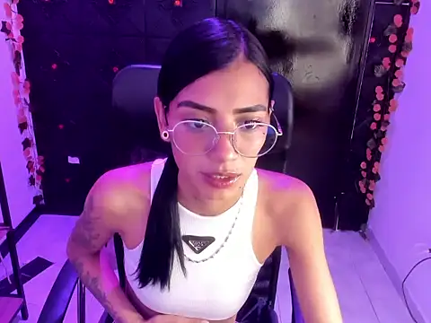 KarlaSlutSkinny   online show from 02-17-26, 09:21