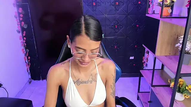 KarlaSlutSkinny   online show from 07-19-26, 06:00