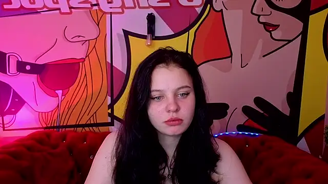 SnowWhiti online show from 11-16-25, 01:39