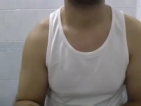 Snapshot of sci69 chatting on 10-07-25, 11:02 sci69 online show from 10-07-25, 11:02