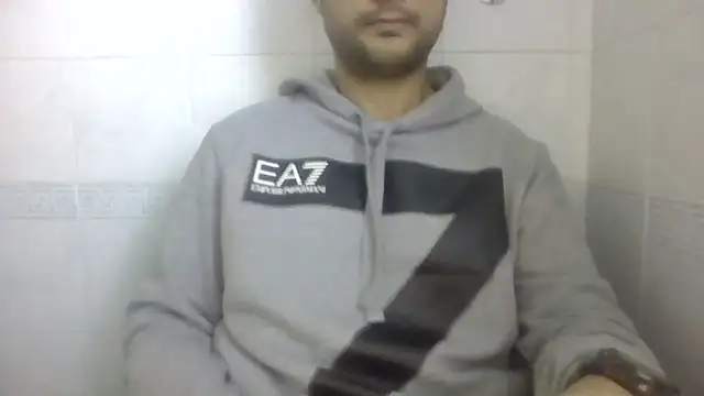 Snapshot of sci69 chatting on 02-25-26, 01:21 sci69 online show from 02-25-26, 01:21