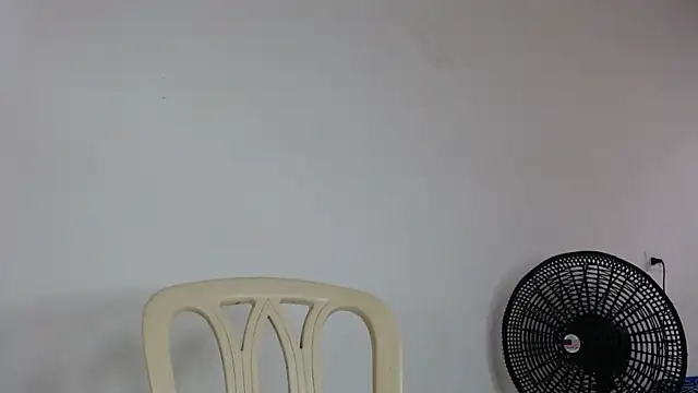 Snapshot of drako_monster chatting on 05-21-26, 05:42 drako monster online show from 05-21-26, 05:42
