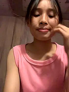 Han-han123 online show from 10-22-25, 01:11