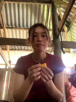 Han-han123 online show from 10-29-25, 02:14