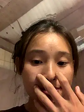 Han-han123 online show from 10-31-25, 01:12