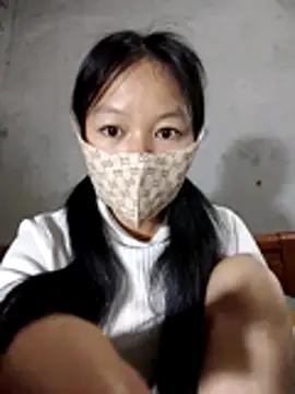 Han-han123 online show from 12-04-25, 09:23