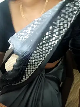 Tamilmallu-duskygirl03 online show from 11-07-25, 06:46