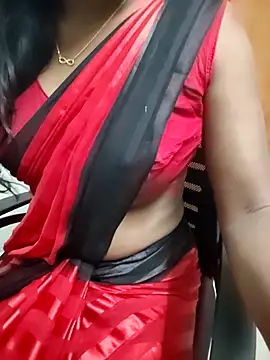 Tamilmallu-duskygirl03 online show from 02-18-26, 08:27