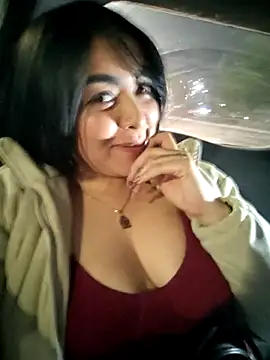 Victoria Jonhss online show from 10-17-25, 11:29