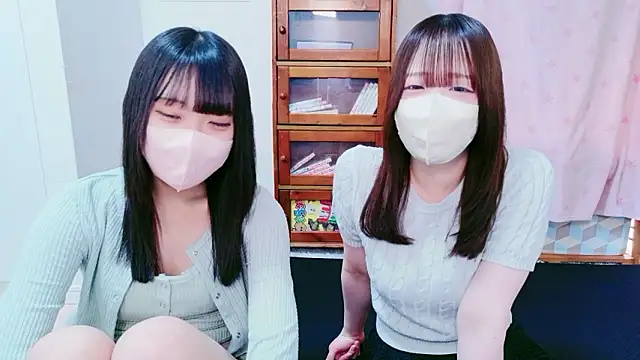 Snapshot of KaYo_sorriso chatting on 05-16-26, 06:10 KaYo sorriso online show from 05-16-26, 06:10