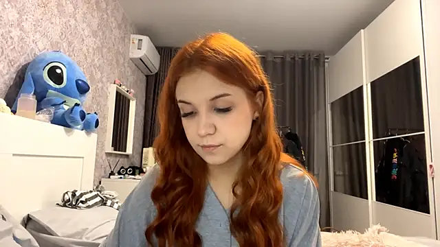 Snapshot of Randa_babygirl chatting on 10-15-25, 06:52 Randa babygirl online show from 10-15-25, 06:52