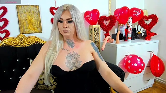 Snapshot of AlenaRios chatting on 02-13-26, 08:21 AlenaRios online show from 02-13-26, 08:21