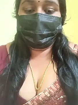 Snapshot of tamil-mala23 chatting on 02-14-26, 06:10 tamil-mala23 online show from 02-14-26, 06:10