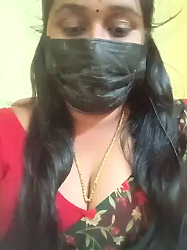 Snapshot of tamil-mala23 chatting on 02-15-26, 06:32 tamil-mala23 online show from 02-15-26, 06:32