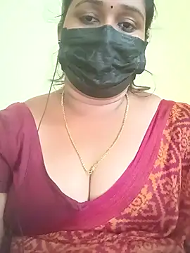 Snapshot of tamil-mala23 chatting on 04-09-26, 06:13 tamil-mala23 online show from 04-09-26, 06:13