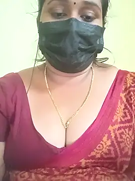 Snapshot of tamil-mala23 chatting on 04-09-26, 06:19 tamil-mala23 online show from 04-09-26, 06:19