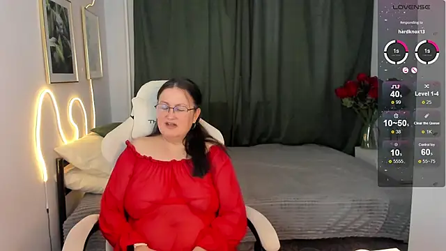 hottyannaa online show from 03-12-26, 02:39