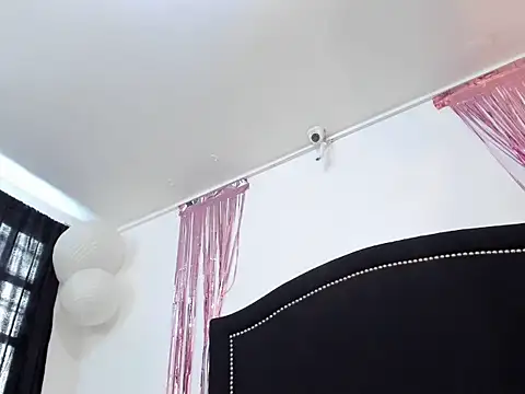 Nezuko  tanyi online show from 10-08-25, 09:12