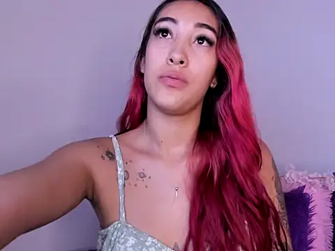 HeidyRousse online show from 11-14-25, 09:41