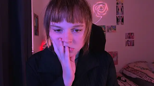 Snapshot of liquid0fluid0 chatting on 12-05-25, 04:47 liquid0fluid0 online show from 12-05-25, 04:47