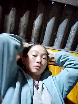 gio-thu online show from 11-17-25, 12:55