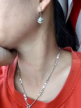 gio-thu online show from 04-27-26, 04:43