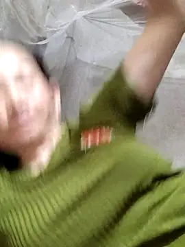 gio-thu online show from 04-27-26, 10:19