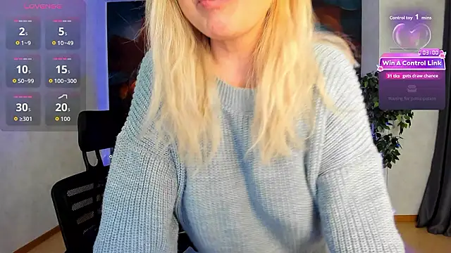 Snapshot of scent__of_woman chatting on 02-03-26, 01:48 scent of woman online show from 02-03-26, 01:48