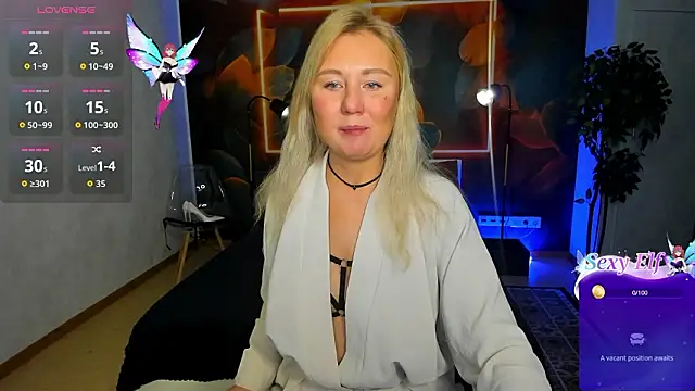 Snapshot of scent__of_woman chatting on 02-10-26, 01:43 scent of woman online show from 02-10-26, 01:43