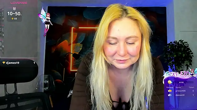 Snapshot of scent__of_woman chatting on 02-28-26, 08:15 scent of woman online show from 02-28-26, 08:15