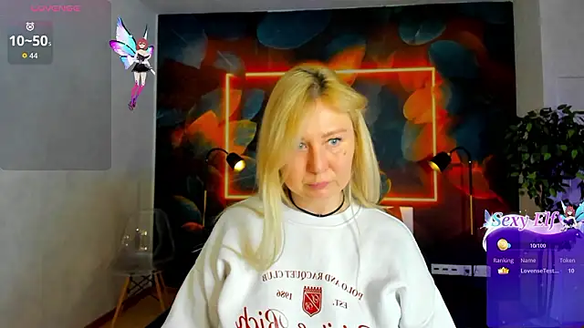 Snapshot of scent__of_woman chatting on 03-13-26, 01:45 scent of woman online show from 03-13-26, 01:45